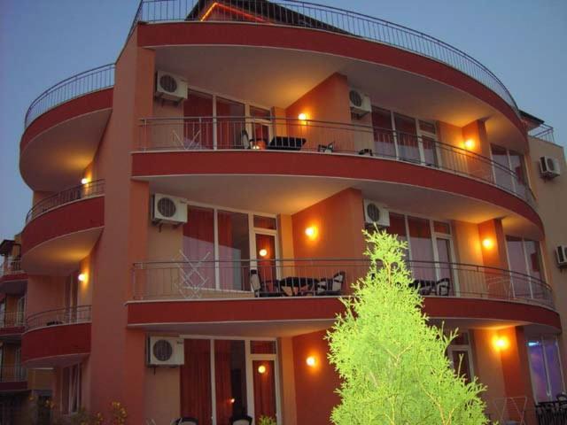 רבדה Family Hotel Deja Vu מראה חיצוני תמונה