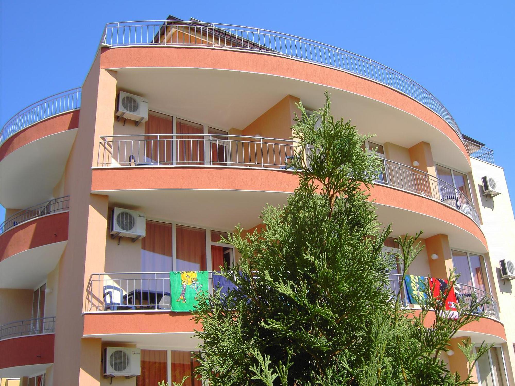 רבדה Family Hotel Deja Vu מראה חיצוני תמונה