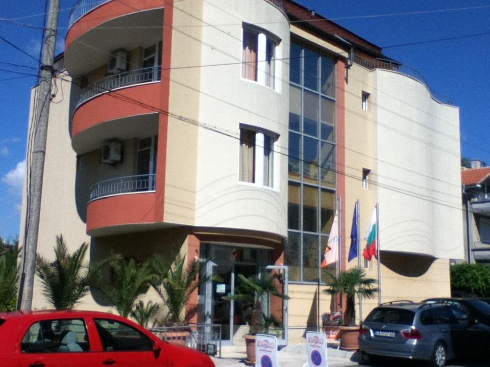 רבדה Family Hotel Deja Vu מראה חיצוני תמונה